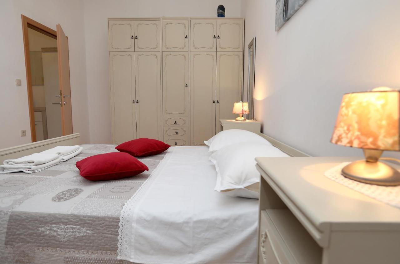 Vila Kuzmanic Trogir Extérieur photo