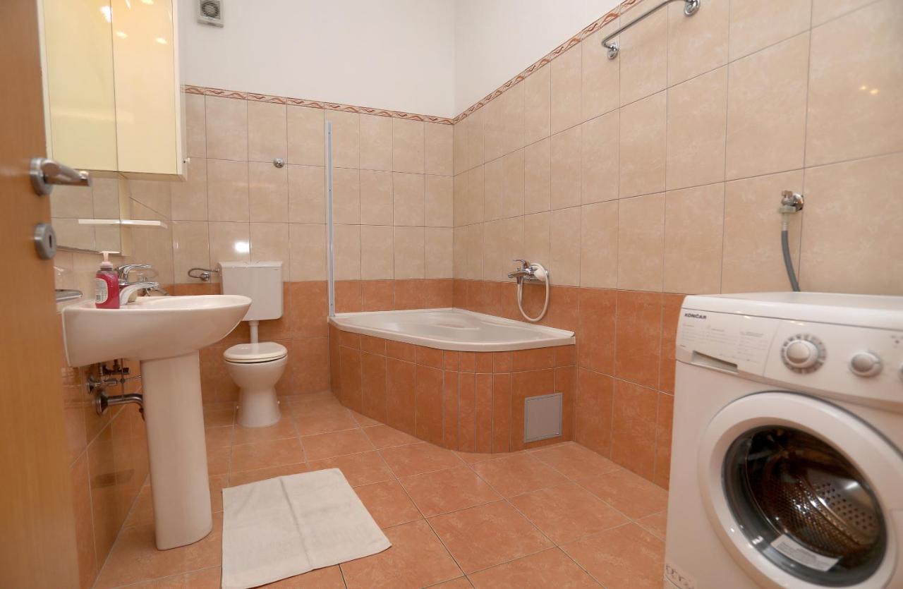 Vila Kuzmanic Trogir Extérieur photo