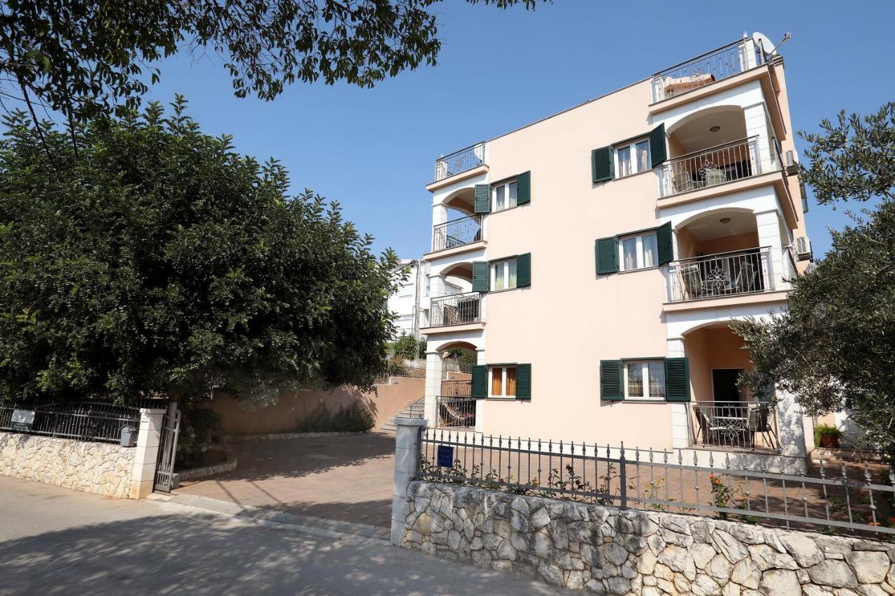 Vila Kuzmanic Trogir Extérieur photo